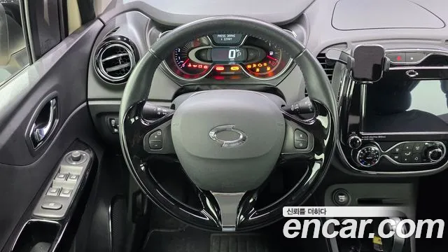 Renault-KoreaSamsung Captur 2016 thumb 12