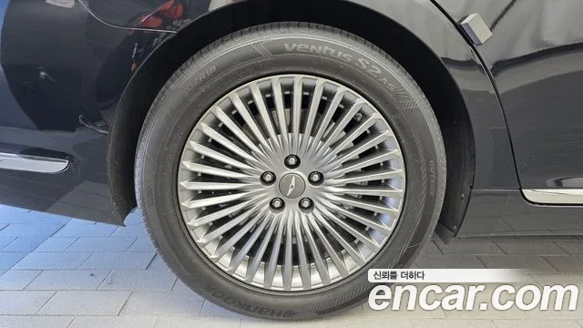 Genesis G90 2021 thumb 5