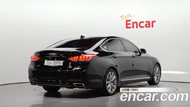 Genesis G80 2017 thumb 2