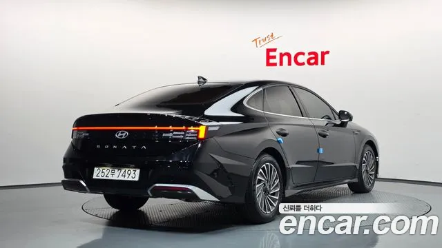 Hyundai Sonata 2026 thumb 2