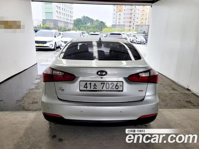 Kia K3 2013 thumb 6
