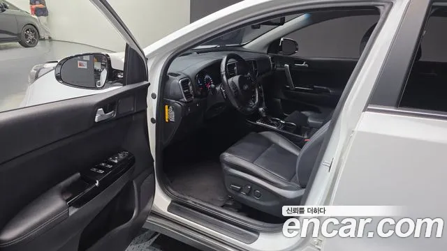 Kia Sportage 2017 thumb 10
