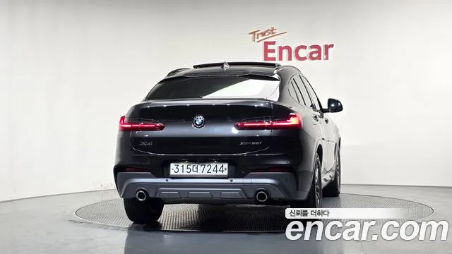 BMW X4 2020 thumb 4