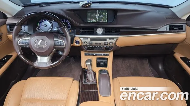 Lexus ES 2016 thumb 7
