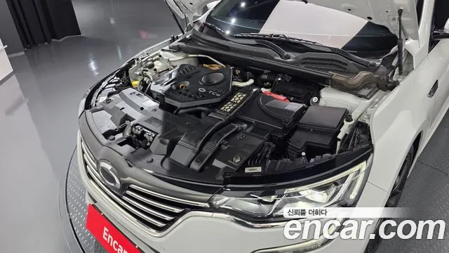 Renault-KoreaSamsung Megane 2016 thumb 6