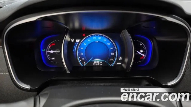 Renault-KoreaSamsung Megane 2016 thumb 8