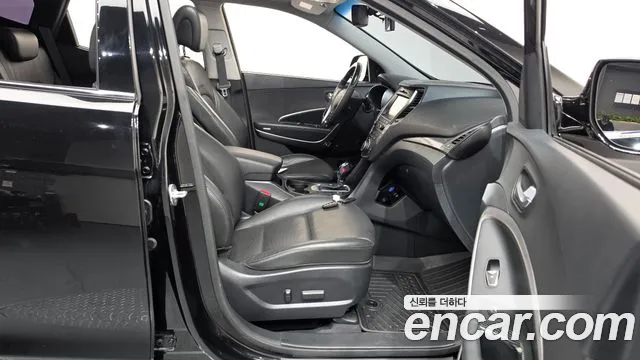 Hyundai Santa Fe 2016 thumb 11