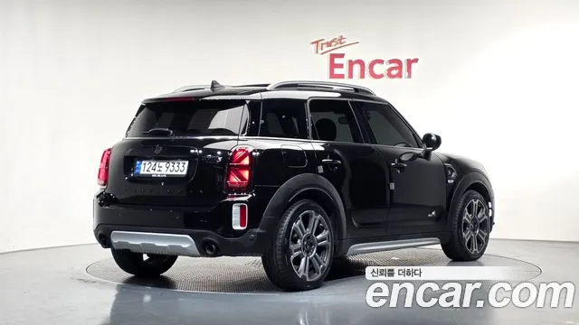 MINI Countryman 2022 thumb 2