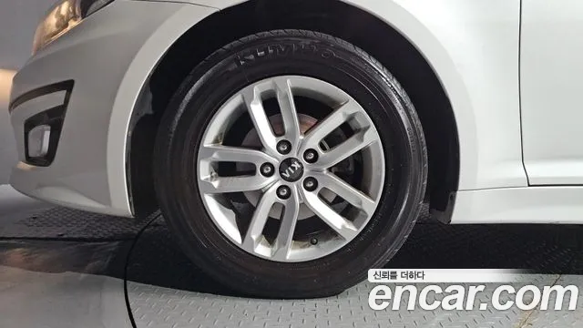 Kia K5 2013 thumb 5