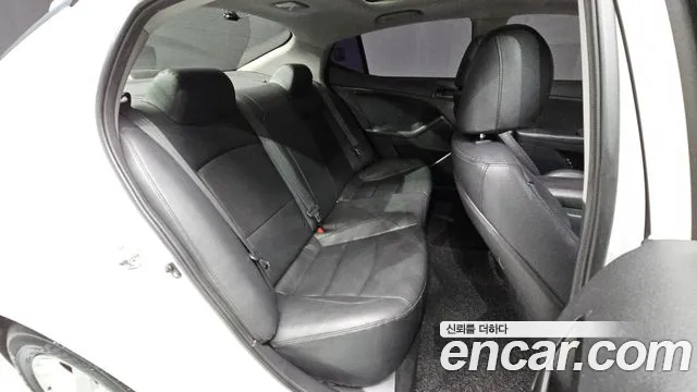 Kia K5 2013 thumb 11