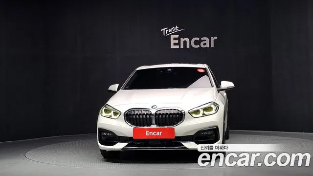 BMW 1-Series 2021 thumb 3