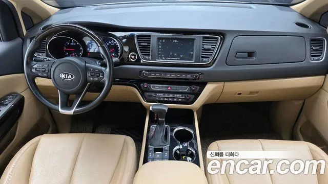 Kia Carnival 2020 thumb 6