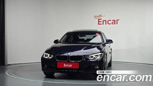 BMW 3-Series 2013 thumb 3