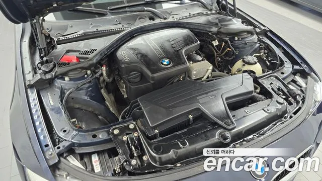 BMW 3-Series 2013 thumb 6