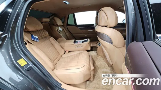 Genesis G90 2024 thumb 11