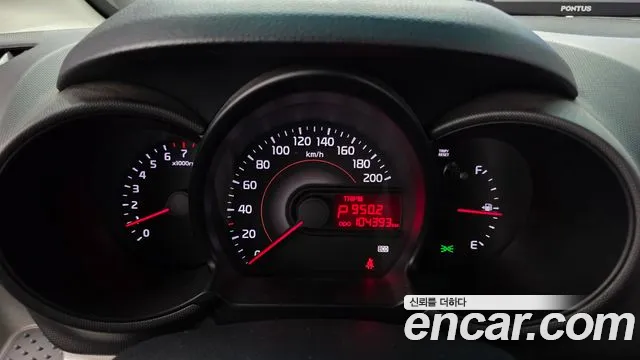 Kia Ray 2015 thumb 8