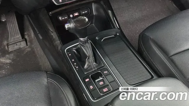 Kia Sorento 2016 thumb 9
