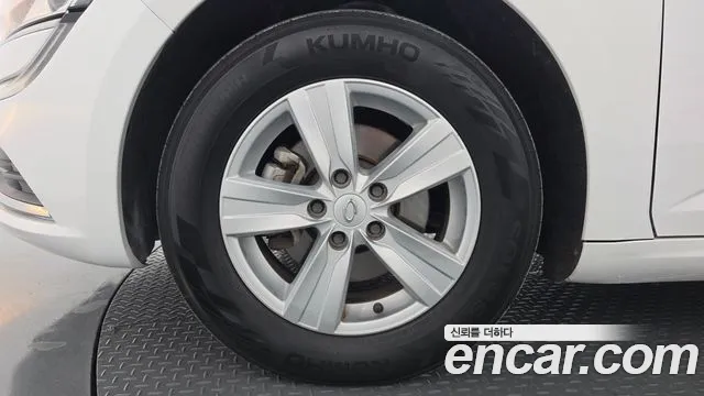 Renault-KoreaSamsung Megane 2019 thumb 5