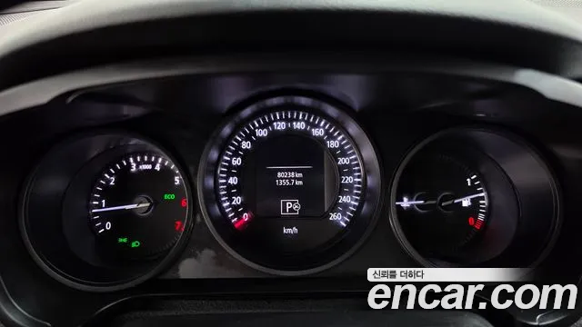 Renault-KoreaSamsung Megane 2019 thumb 8