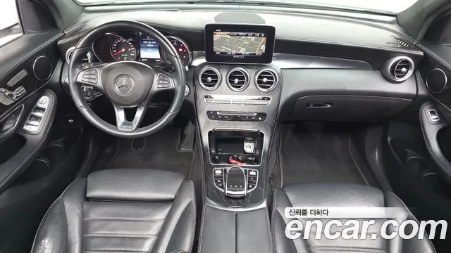 Mercedes-Benz GLC 2017 thumb 7
