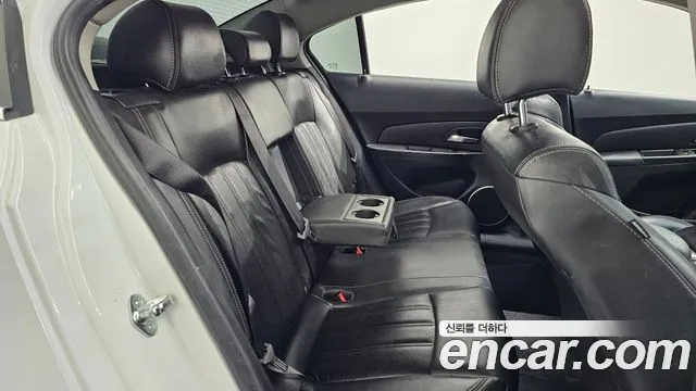 ChevroletGMDaewoo Cruze 2014 thumb 12