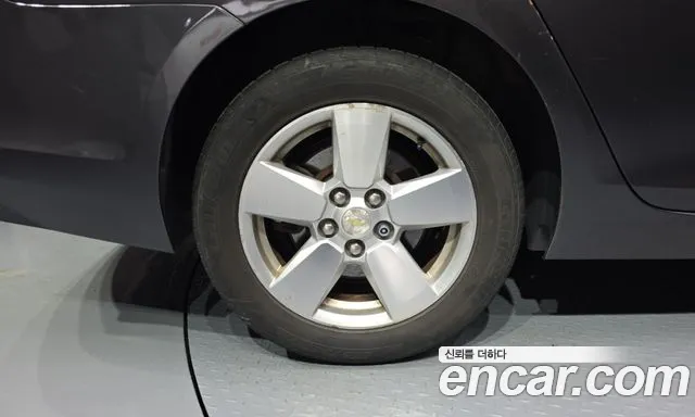 ChevroletGMDaewoo Malibu 2015 thumb 5
