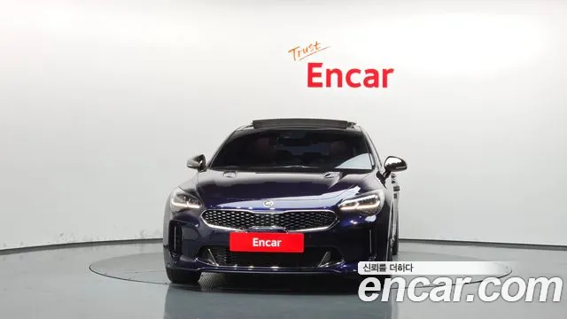 Kia Stinger 2019 thumb 3