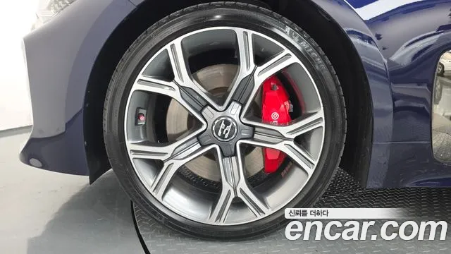 Kia Stinger 2019 thumb 5