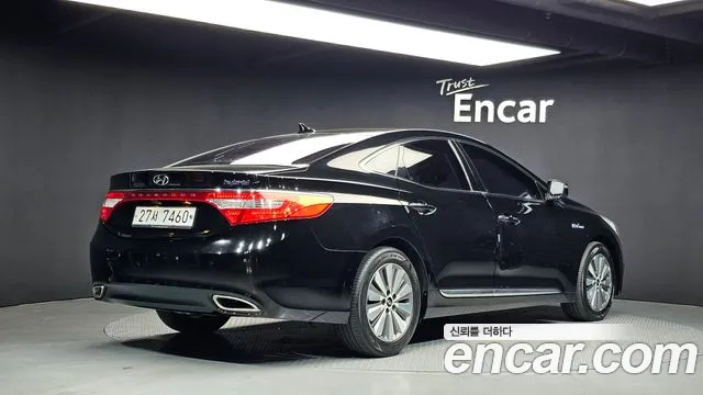 Hyundai Grandeur 2014 thumb 2