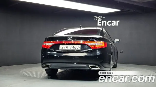 Hyundai Grandeur 2014 thumb 4