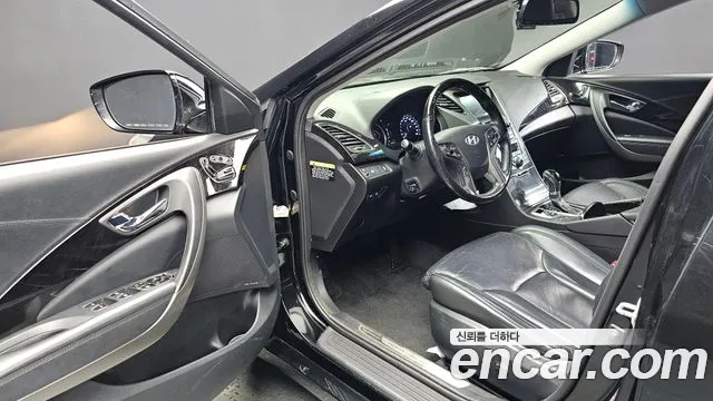 Hyundai Grandeur 2014 thumb 10