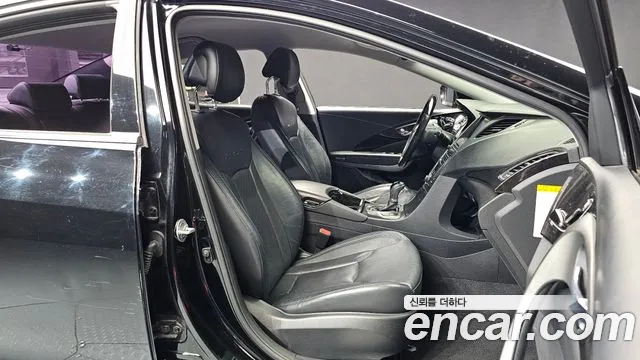 Hyundai Grandeur 2014 thumb 12
