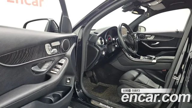Mercedes-Benz GLC 2019 thumb 10