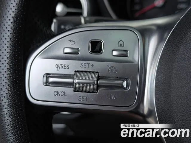 Mercedes-Benz C-Класс 2019 thumb 10
