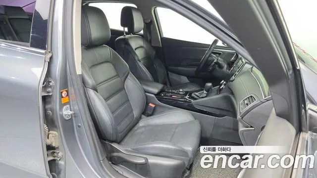 Renault-KoreaSamsung Megane 2016 thumb 11