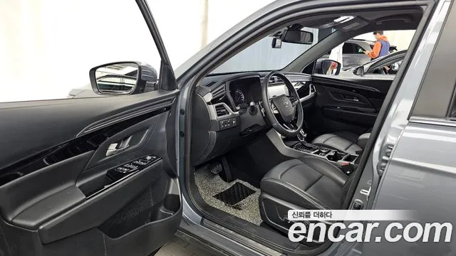 KG_Mobility_Ssangyong KORANDO 2023 thumb 10