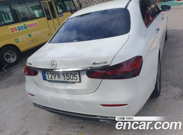 Mercedes-Benz E-Класс 2022 thumb 4