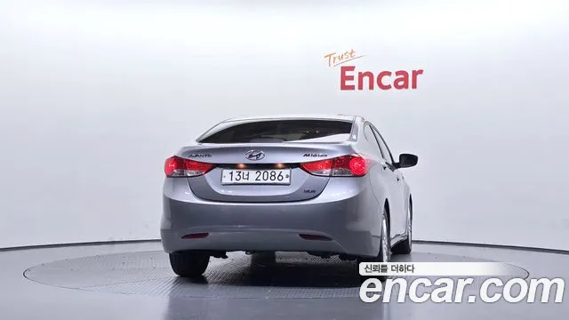 Hyundai Avante 2012 thumb 4