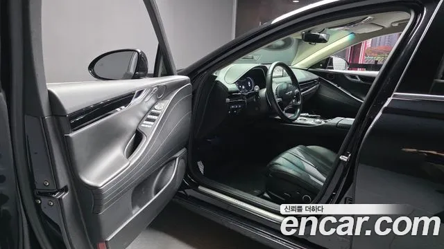 Genesis G80 2022 thumb 10