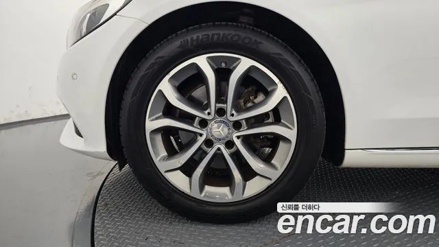 Mercedes-Benz C-Класс 2015 thumb 5