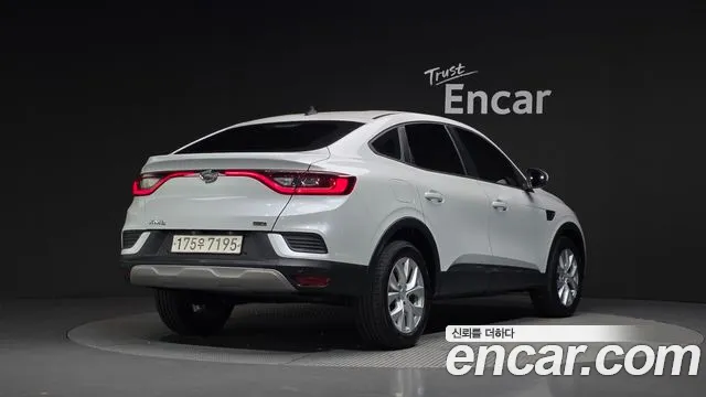 Renault-KoreaSamsung Arkana 2021 thumb 2