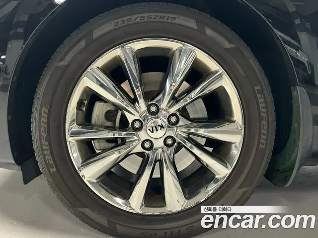 Kia Carnival 2018 thumb 5