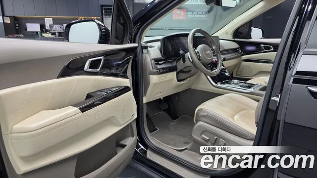 Kia Carnival 2023 thumb 9