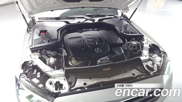 Mercedes-Benz E-Класс 2021 thumb 6