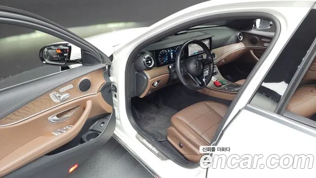 Mercedes-Benz E-Класс 2021 thumb 11