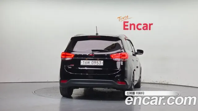 Kia Carens 2016 thumb 4