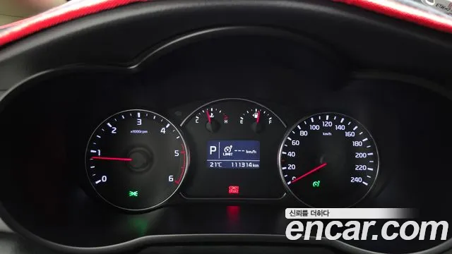 Kia Carens 2016 thumb 8