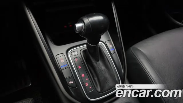 Kia Carens 2016 thumb 9