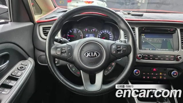 Kia Carens 2016 thumb 12