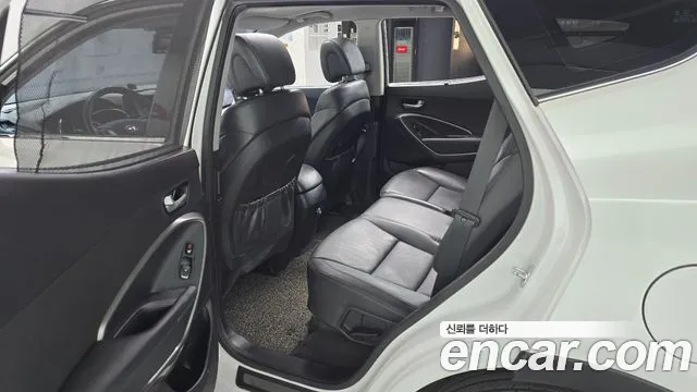 Hyundai Santa Fe 2016 thumb 11